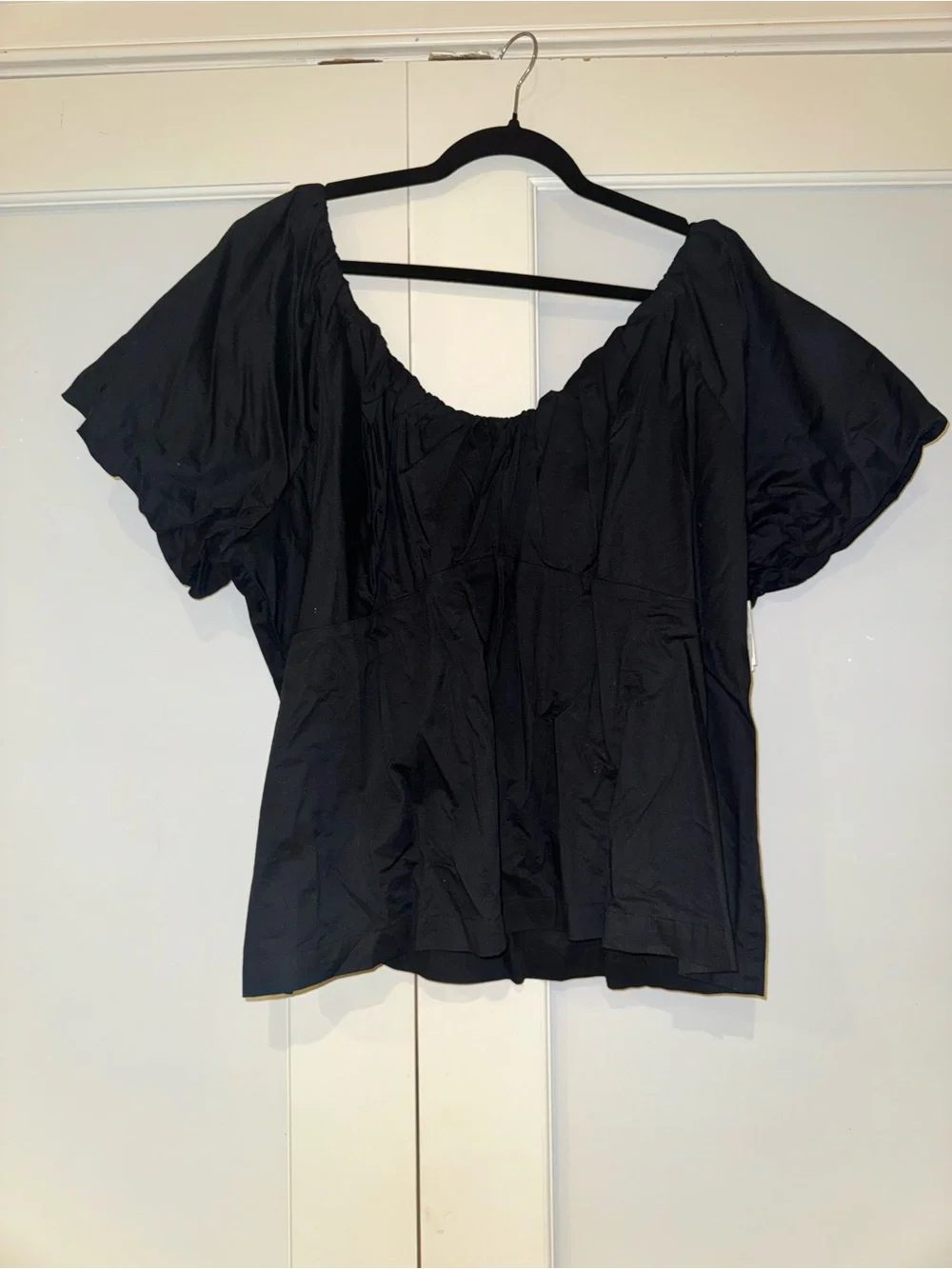 Old Navy Black Puff-Sleeve Blouse